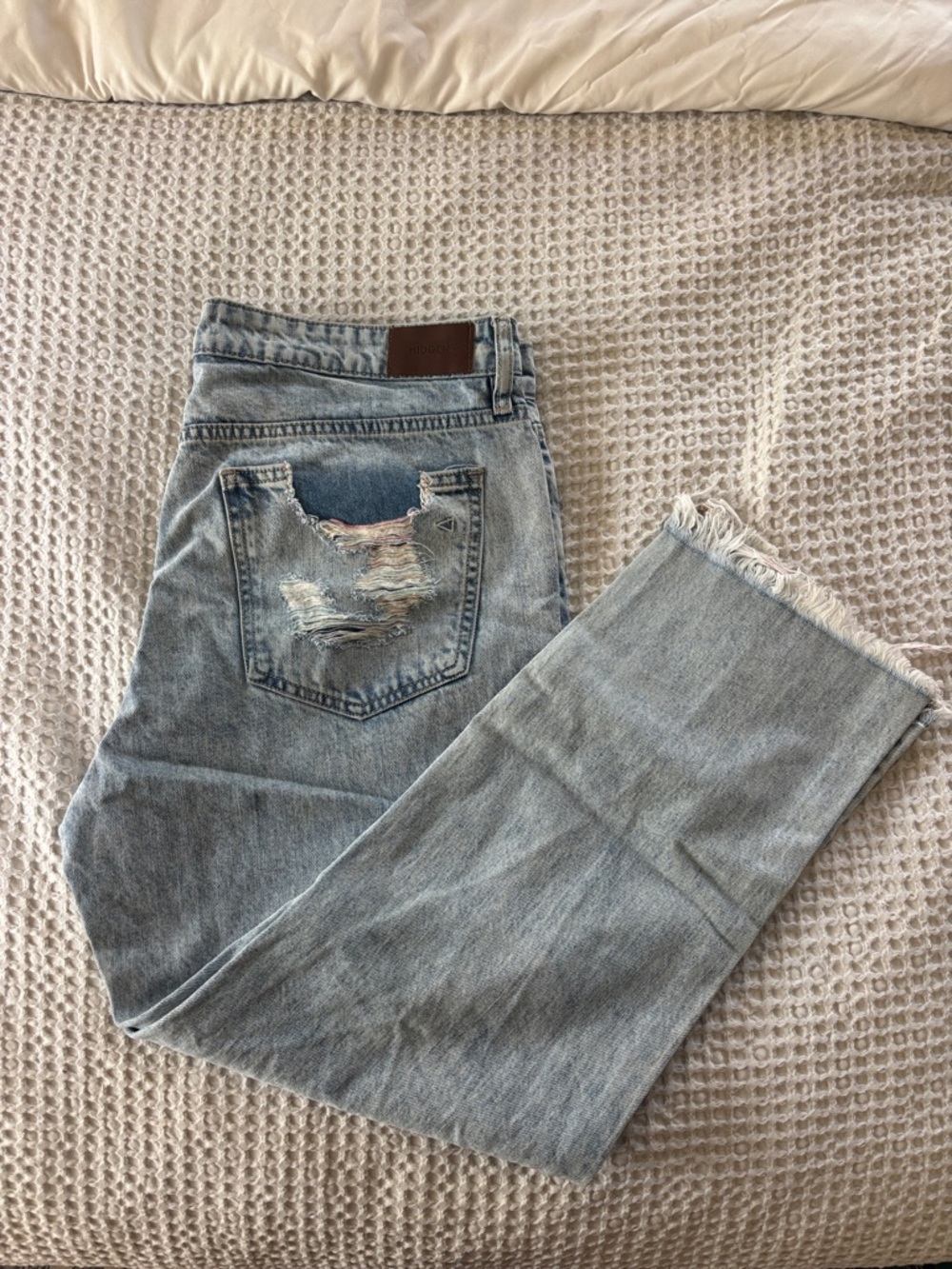 Hidden Colored Ankle Jeans